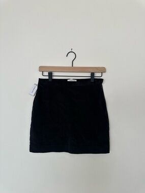 Babaton black velvet skirt NWT size 4